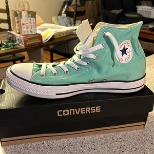 Men’s High Top Converse